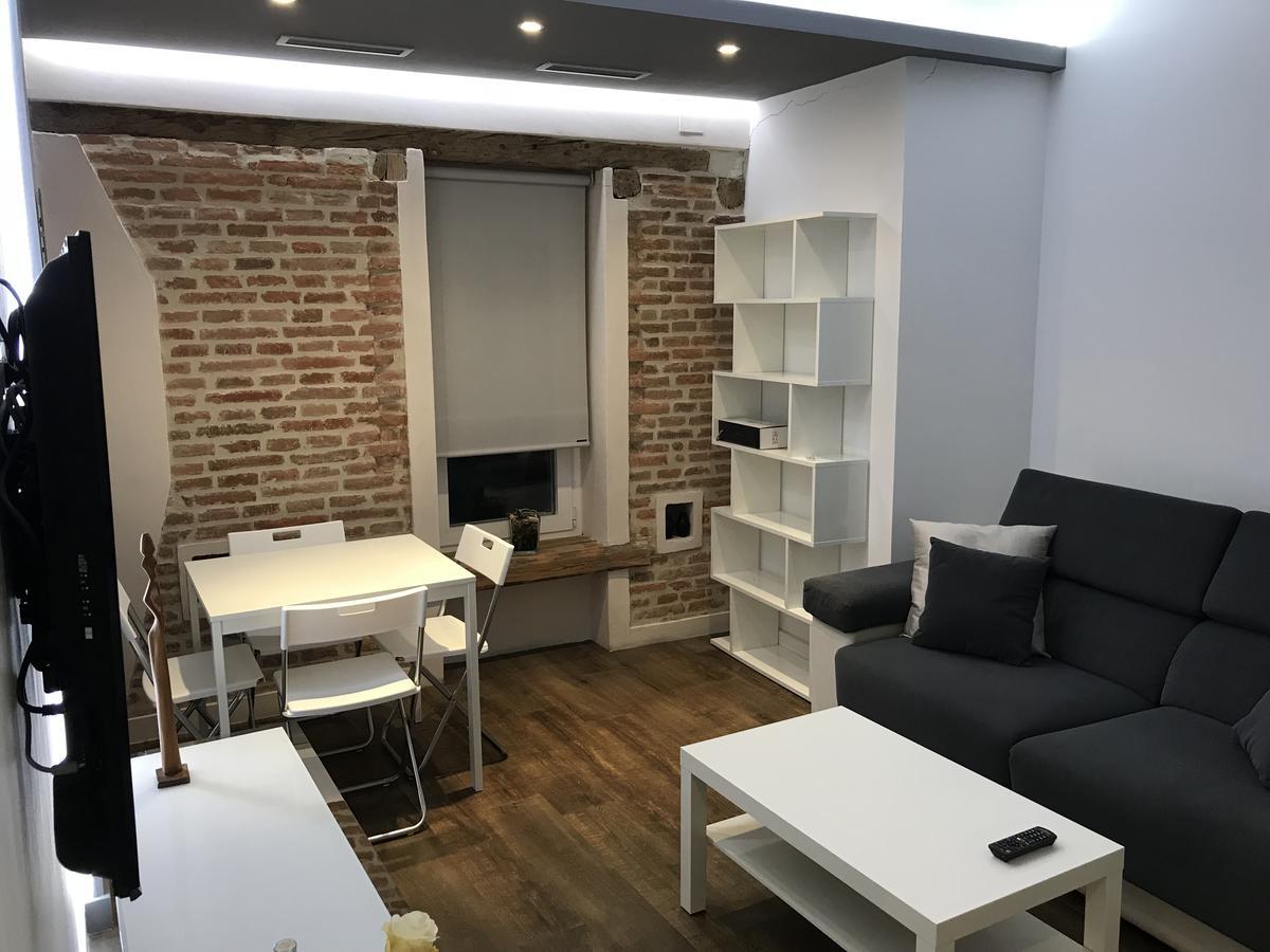 Airva: Apartamento Duque De La Victoria 바야돌리드 외부 사진